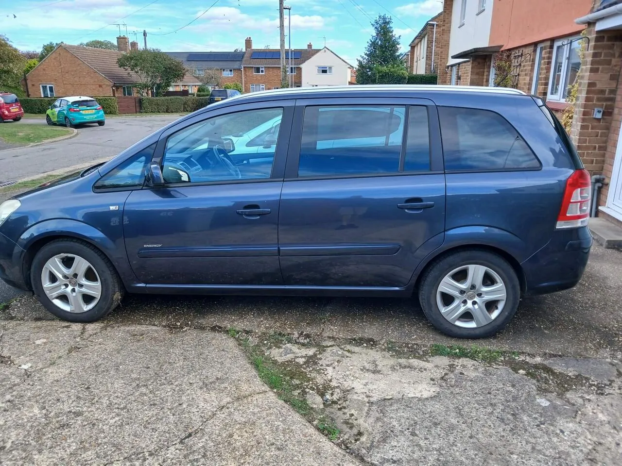 Vauxhall Zafira 2010 photo 4