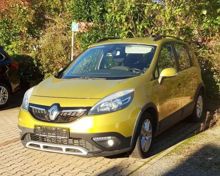 Renault Scenic 2014 photo 2