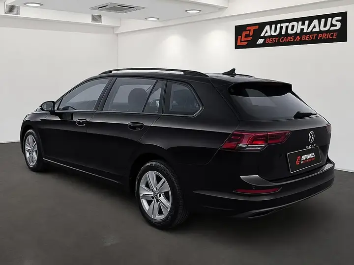 Volkswagen Golf Variant 2022 photo 3