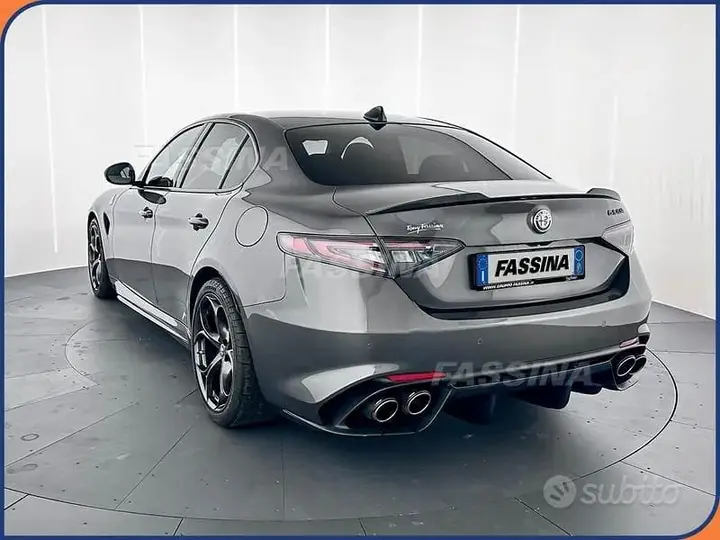 Alfa Romeo Giulia 2025 photo 4