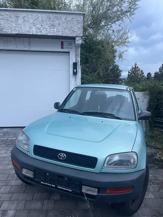 Toyota Rav4 1998 photo 3