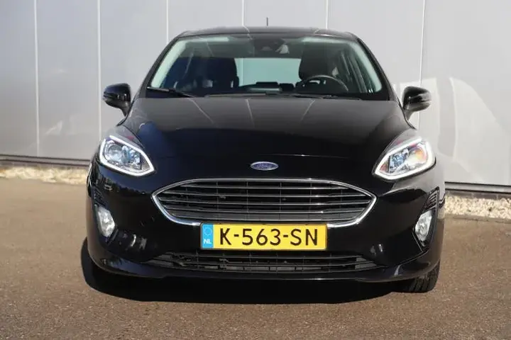 Ford Fiesta 2021 photo 2