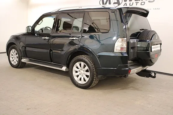 Mitsubishi Pajero 2011 photo 5
