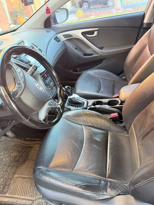 Hyundai Elantra 2014 photo 3