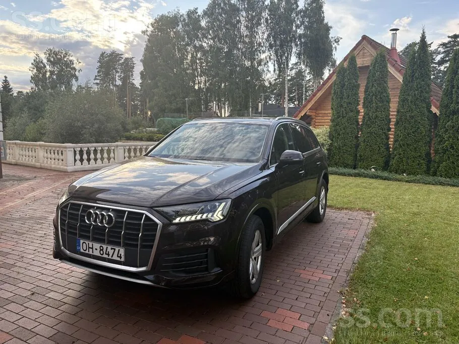 Audi Q7 2021 photo 2
