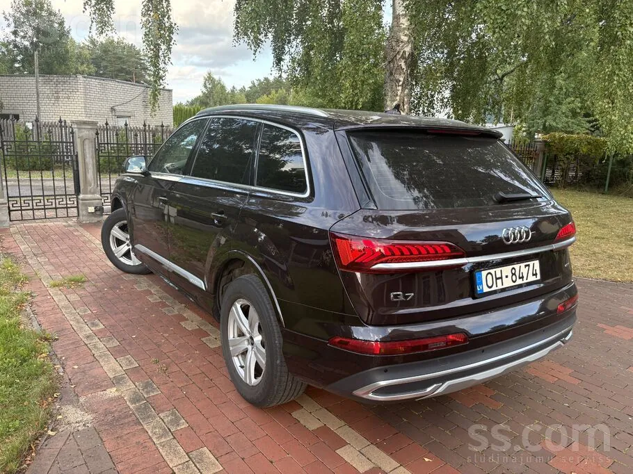 Audi Q7 2021 photo 4