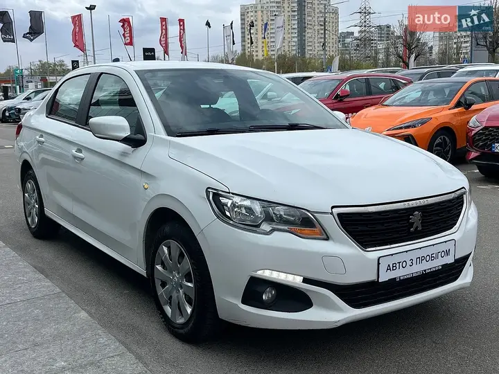 Peugeot 301 2021 photo 4