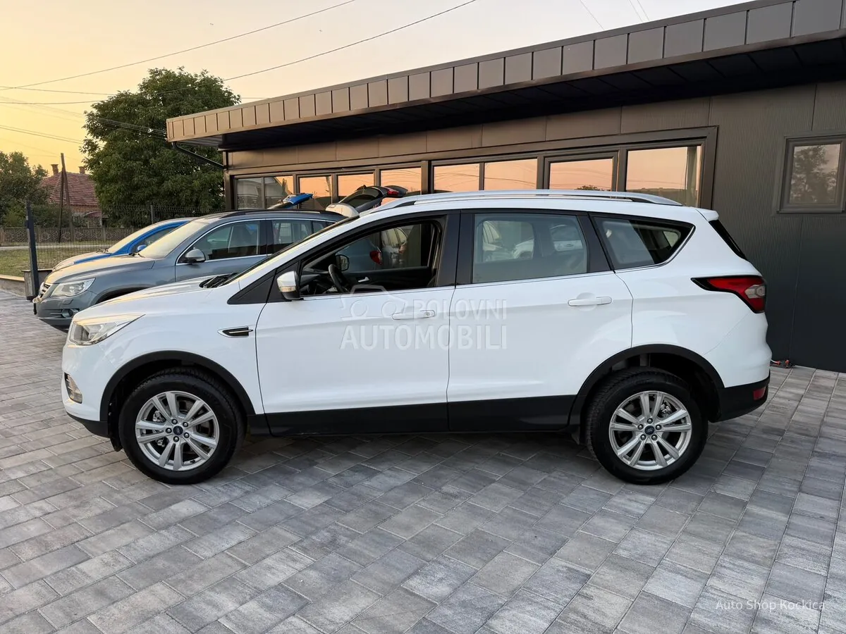 Ford Kuga 2017 photo 3