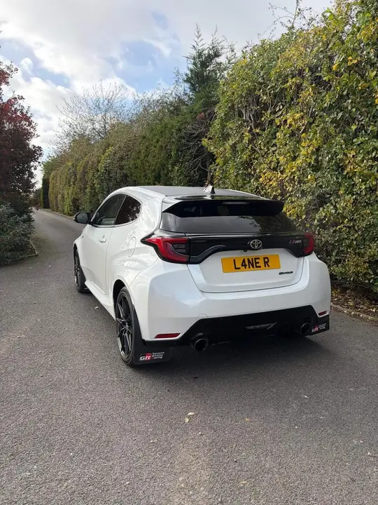 Toyota Yaris 2021 photo 3