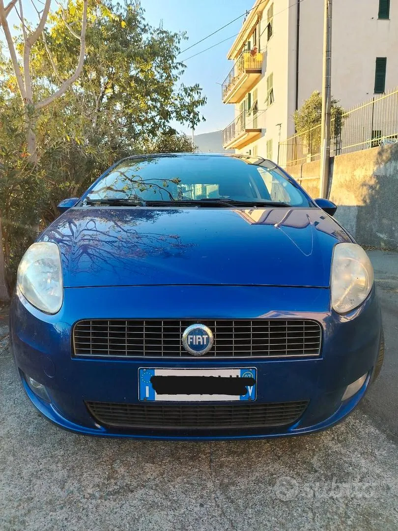 Fiat Grande Punto 2007 photo 4