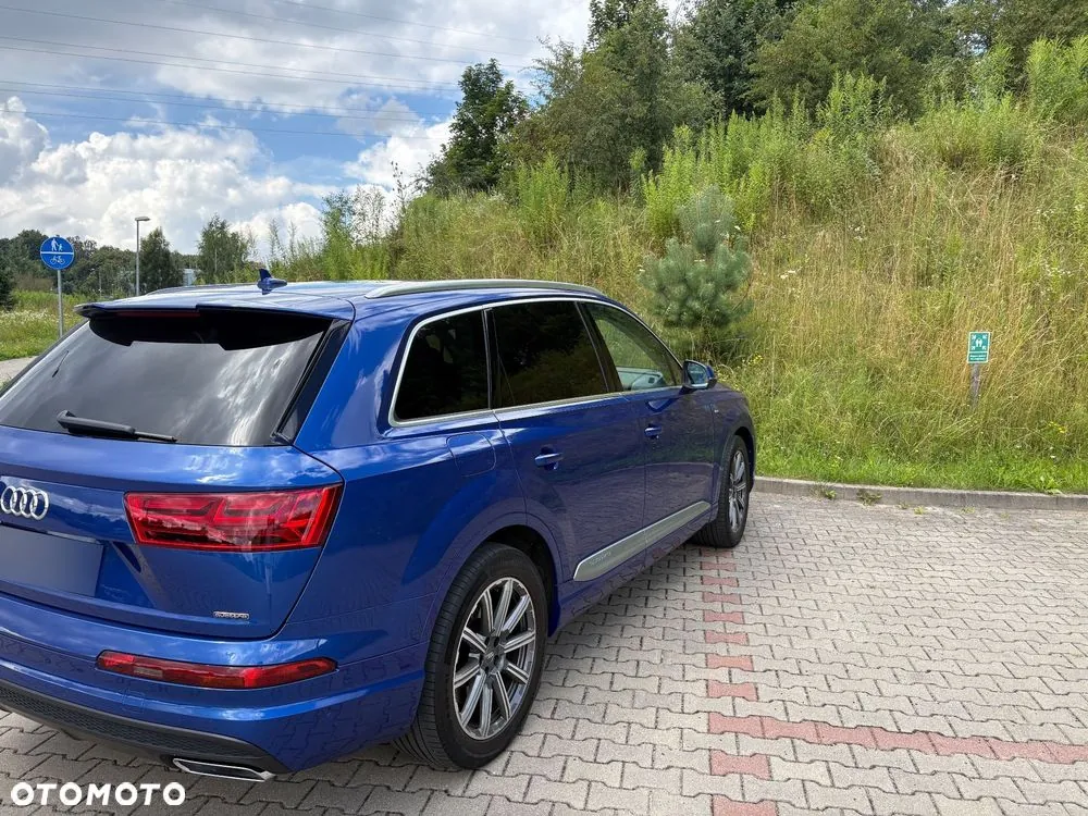 Audi Q7 2018 photo 2