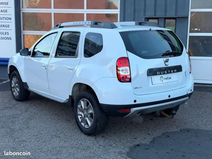 Dacia Duster 2016 photo 3