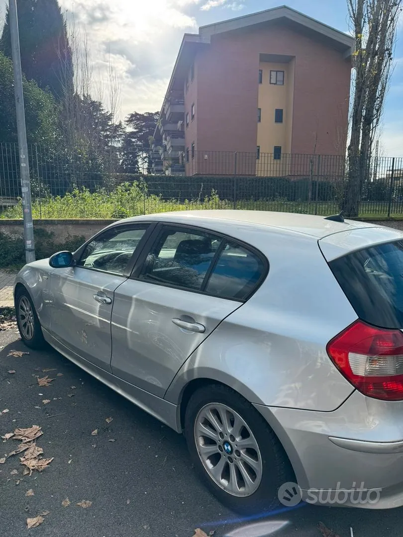 BMW 118D 2007 photo 4