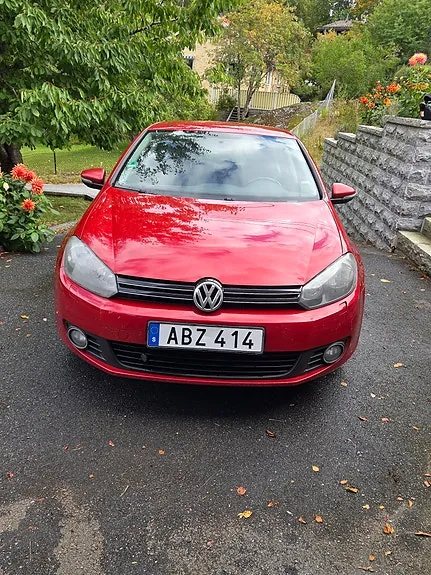 Volkswagen Golf Vi 2011 photo 2