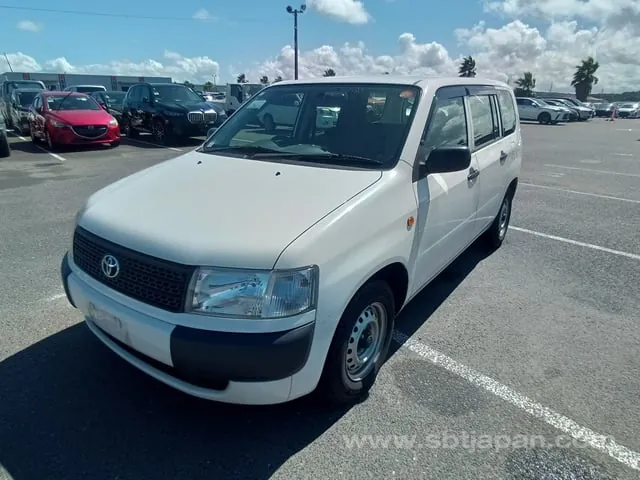 Toyota Probox 2012 photo 2