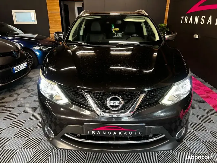 Nissan Qashqai 2015 photo 2