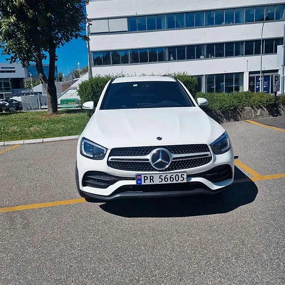 Mercedes-Benz Glc300 E 2020 photo 4