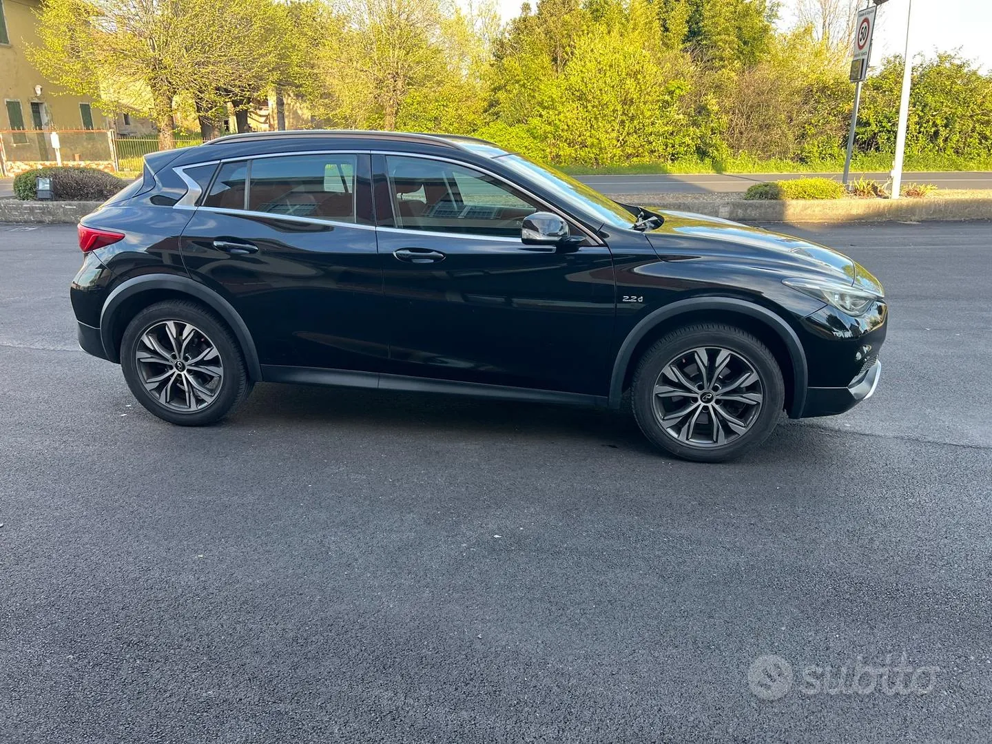 Infiniti Q30 2016 photo 4