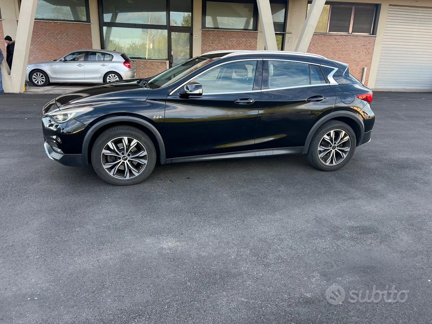 Infiniti Q30 2016 photo 5
