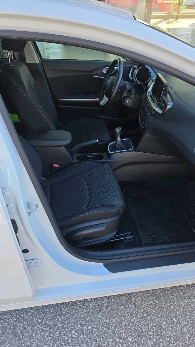 Kia Ceed 2019 photo 3