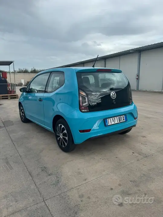 Volkswagen Up 2016 photo 4