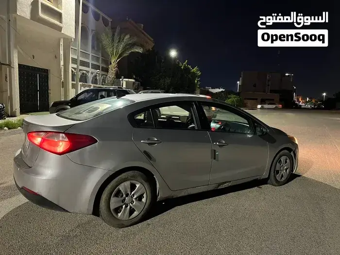 Kia Forte 2014 photo 2