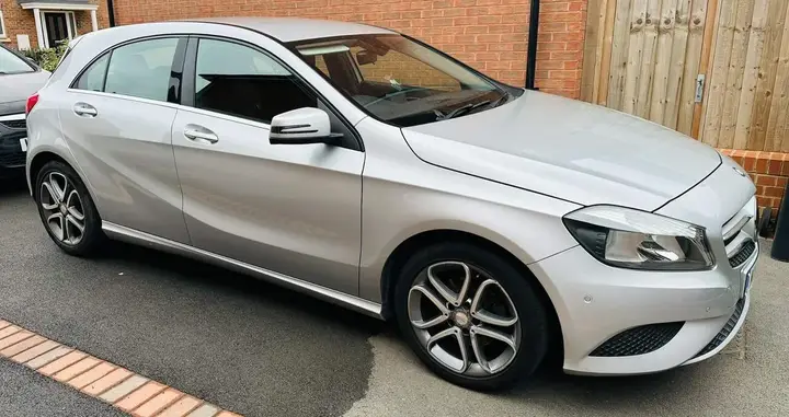 Mercedes-Benz A-Class 2014 photo 2