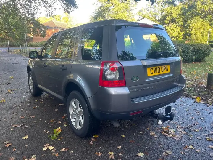 Land Rover Freelander 2 2010 photo 5