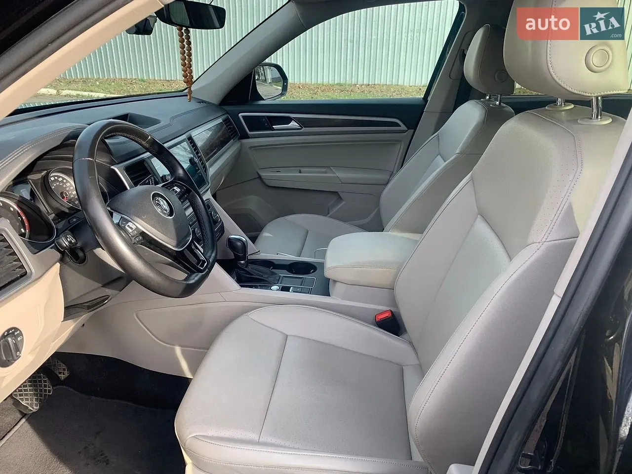 Volkswagen Atlas 2018 photo 2