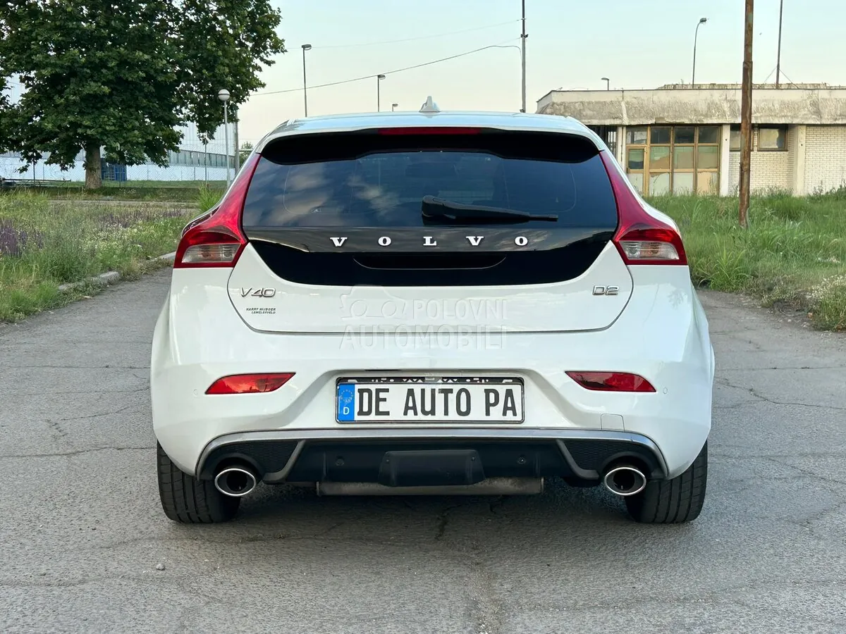 Volvo V40 2013 photo 4