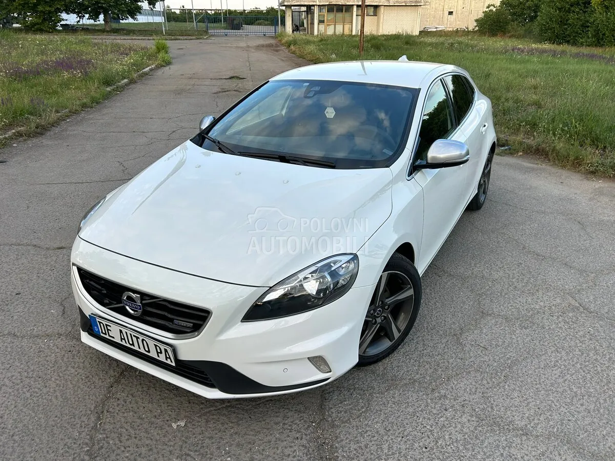 Volvo V40 2013 photo 3