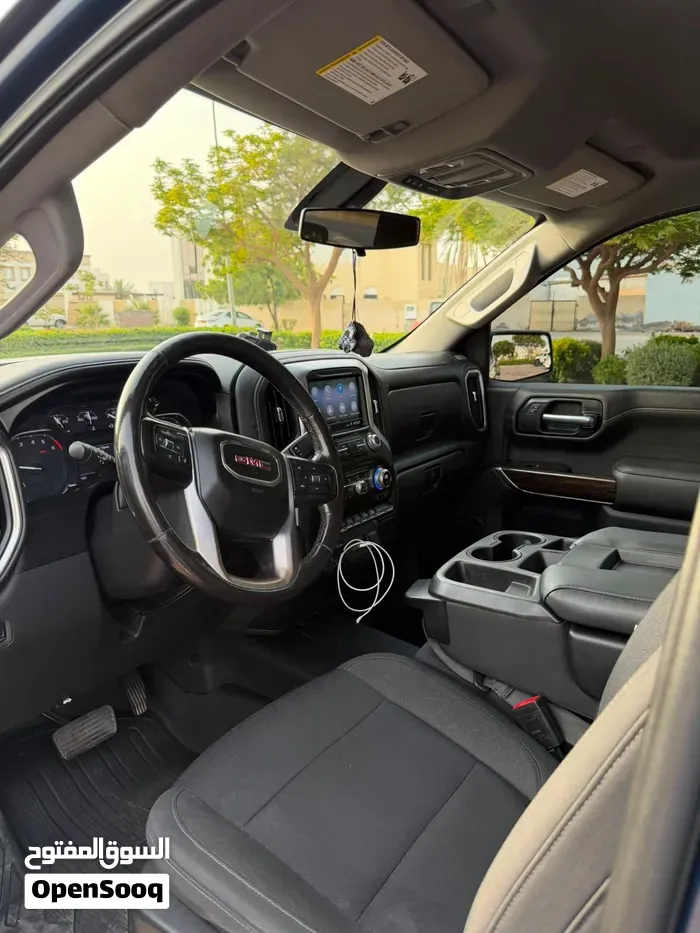 GMC Sierra 2021 photo 3