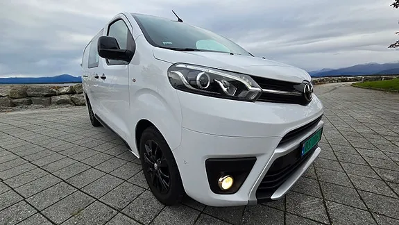 Toyota Proace 2023 photo 3