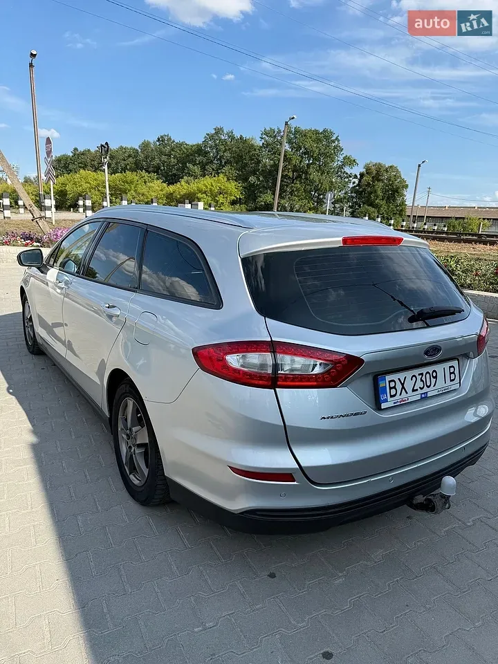 Ford Mondeo 2015 photo 2