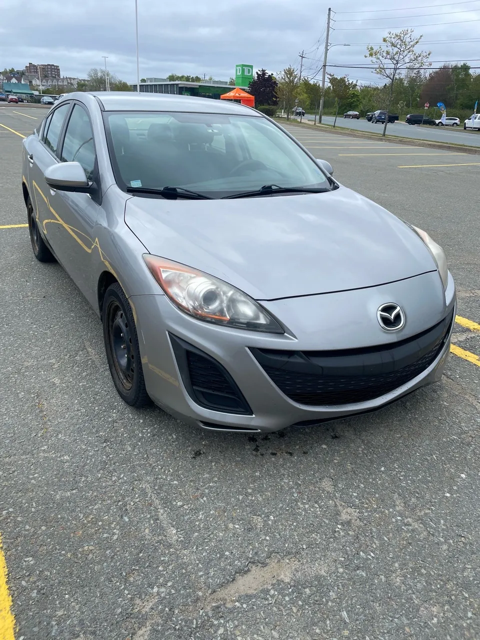 Mazda 3 2011 photo 2