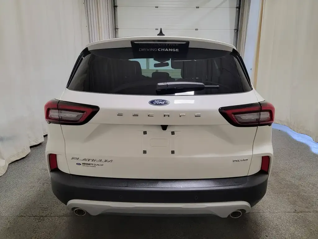Ford Escape 2026 photo 4