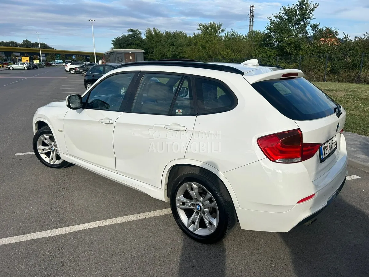 BMW X1 2011 photo 3