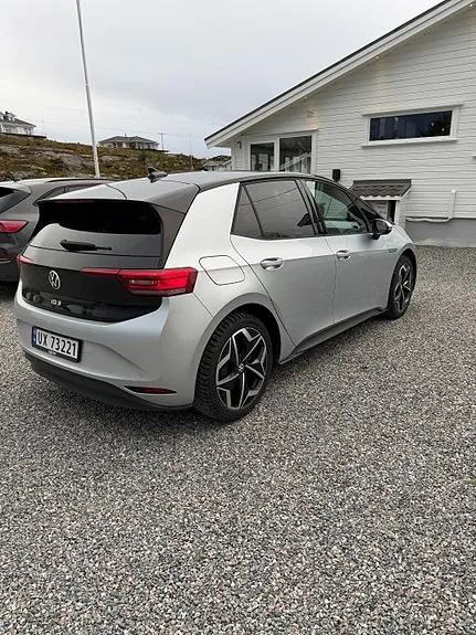 Volkswagen Id.3 2022 photo 4