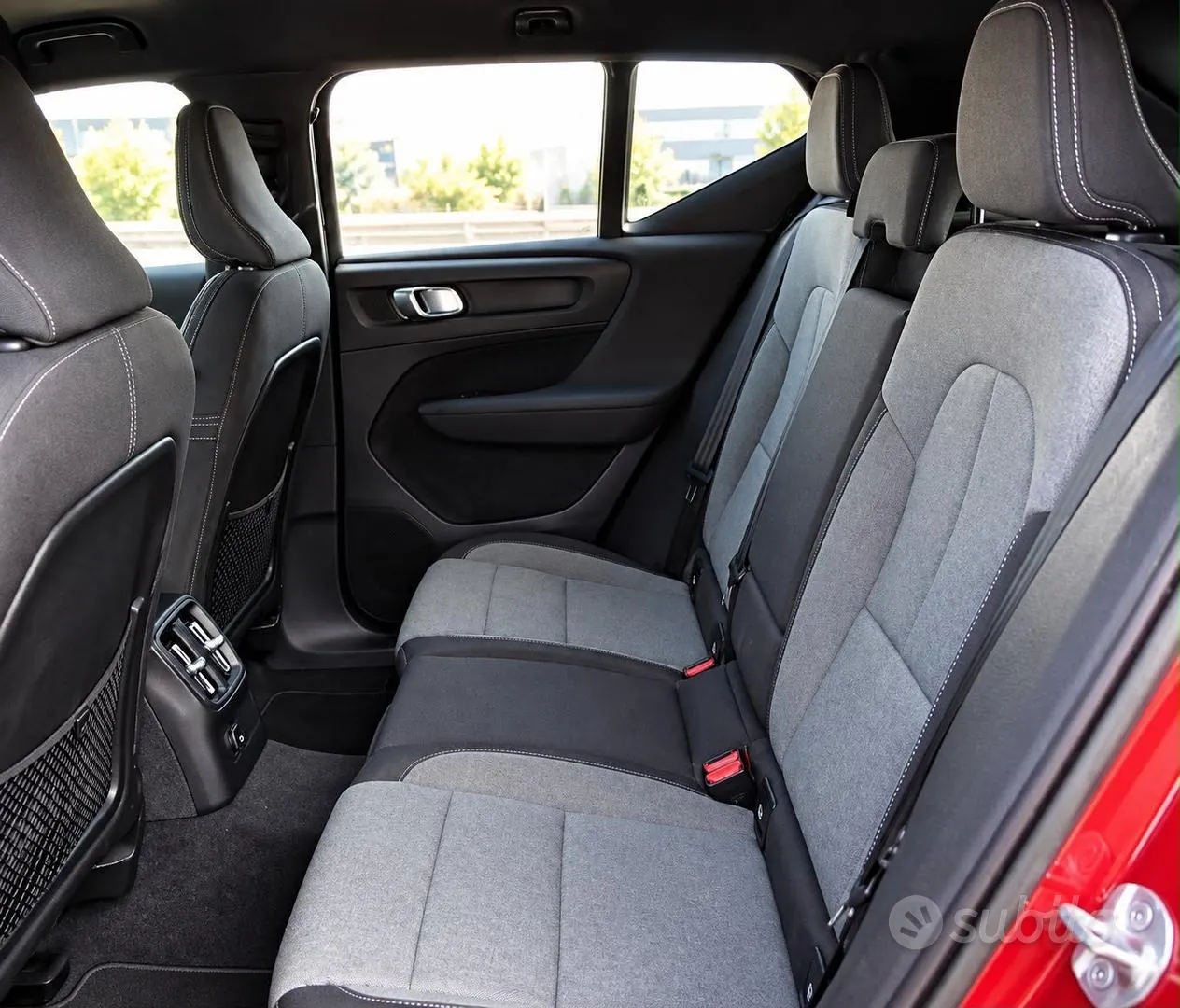 Volvo Xc40 2022 photo 5