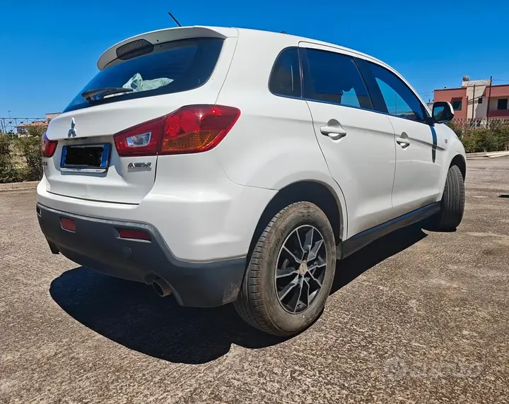 Mitsubishi Asx 2013 photo 5