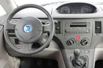 Fiat Idea 2004 photo 2