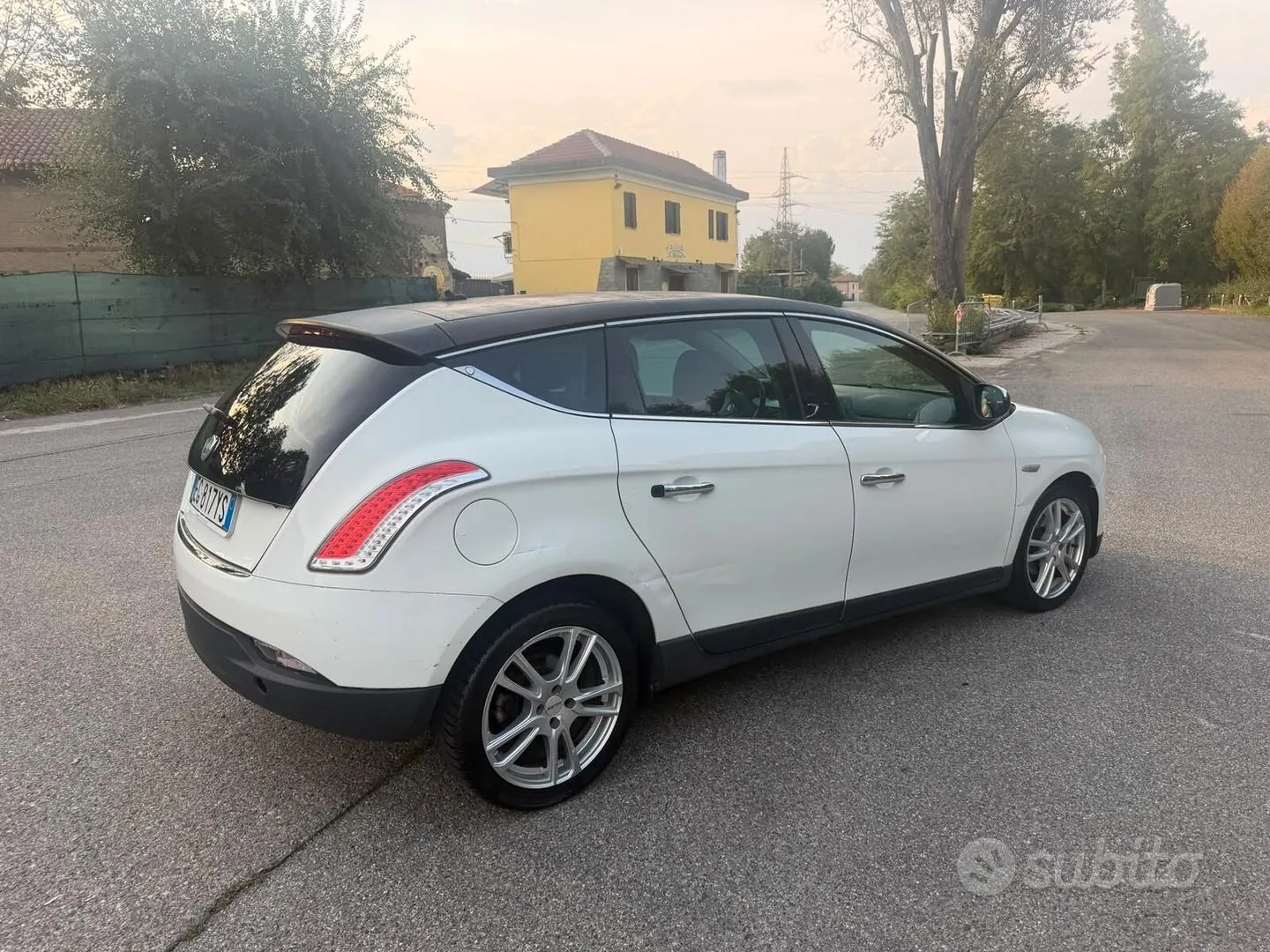 Lancia Delta 2011 photo 3