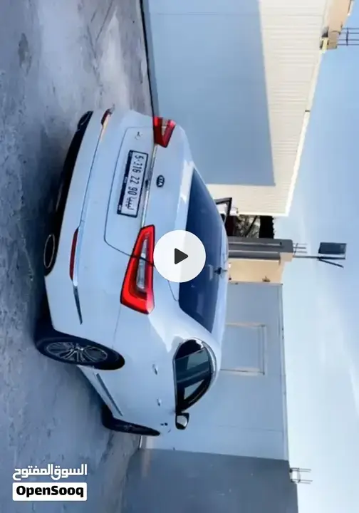 Kia Cadenza 2015 photo 3