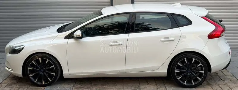 Volvo V40 2013 photo 5
