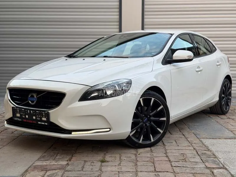 Volvo V40 2013 photo 4
