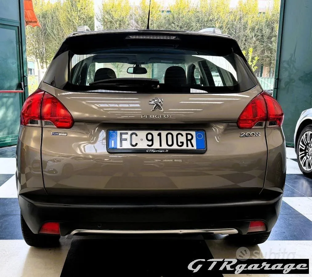 Peugeot 2008 2016 photo 5