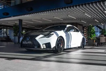 Lexus Rc F 2023 photo 2