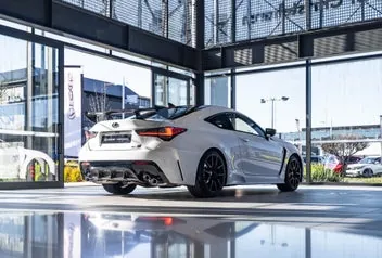 Lexus Rc F 2023 photo 4