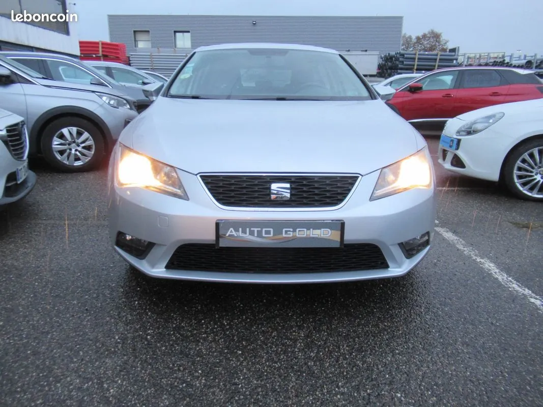 Seat Leon 2015 photo 2