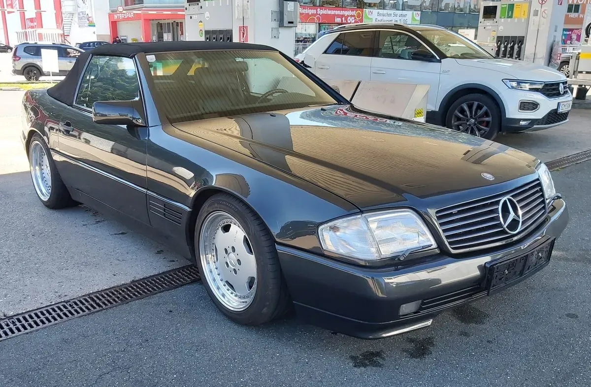 Mercedes-Benz Sl-Class 1990 photo 2